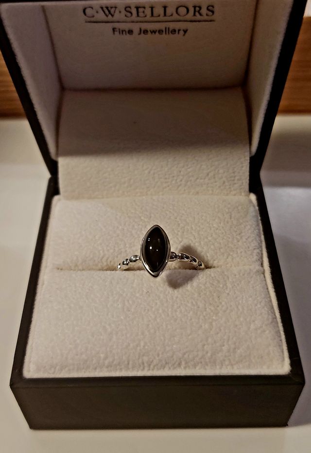 Whitby jet beaded 925 silver ring size N