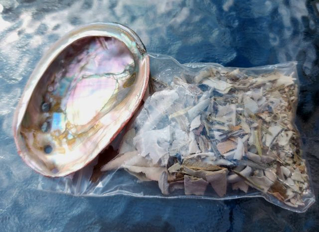 Purification mix with red abalone shell 3x4 bag