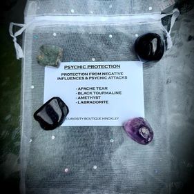 Psychic protection healing crystal set