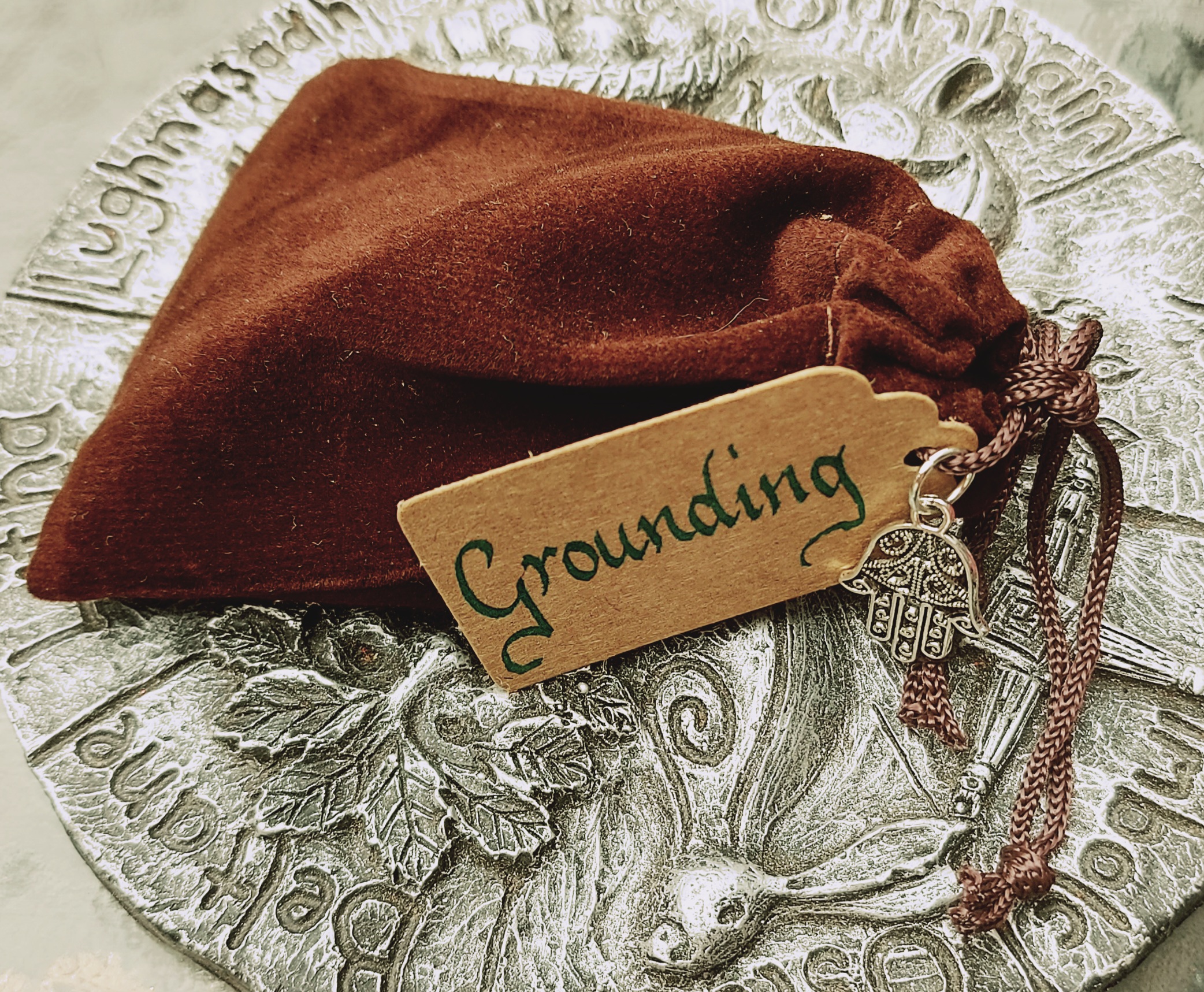 Mojo spell bag - Grounding
